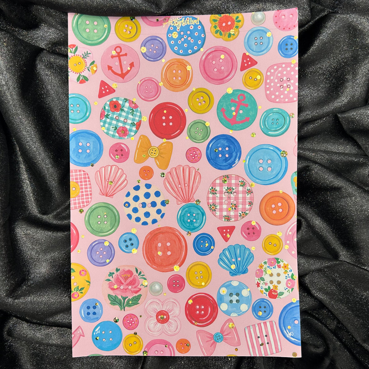Buttons | Crafty A5 Background Paper