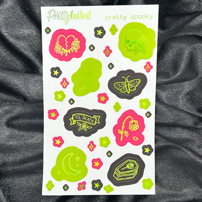Pretty Spooky | Foiled Deco