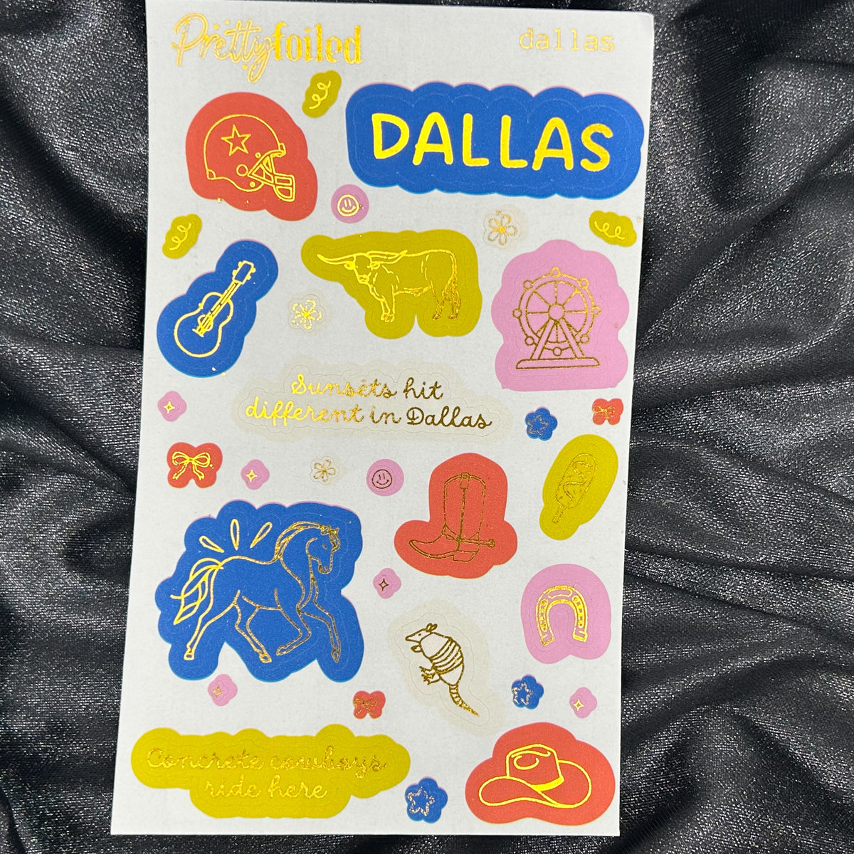 Dallas | Foiled Deco
