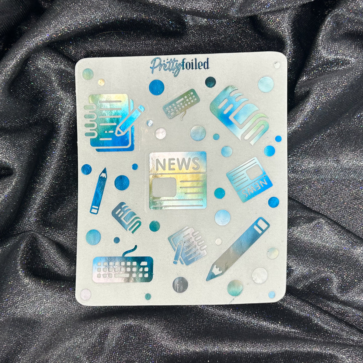 Journalism | Foiled Deco