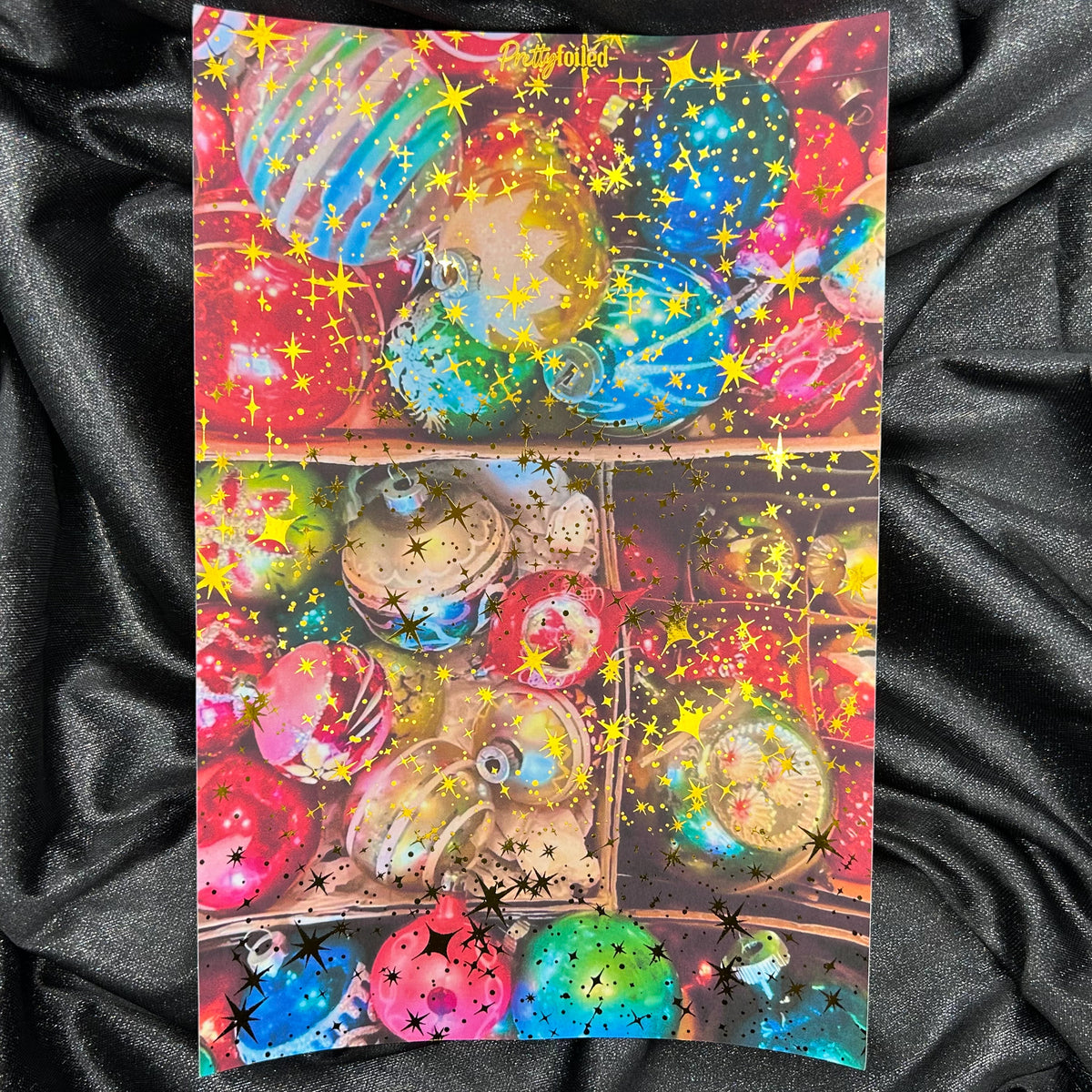 90s Ornaments | Holiday Foiled A5 Background Paper